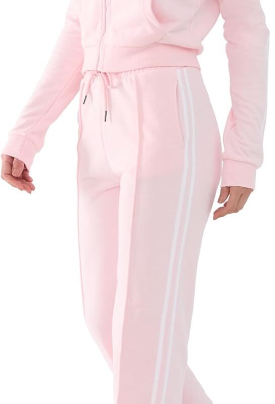 Women's 2-piece spring lounge set zip sweatshirt and jogger pants outfit
